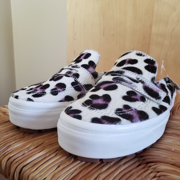 Vans Shoes - Vans Cheetah Slip-on Mules Size 7 NEW!
